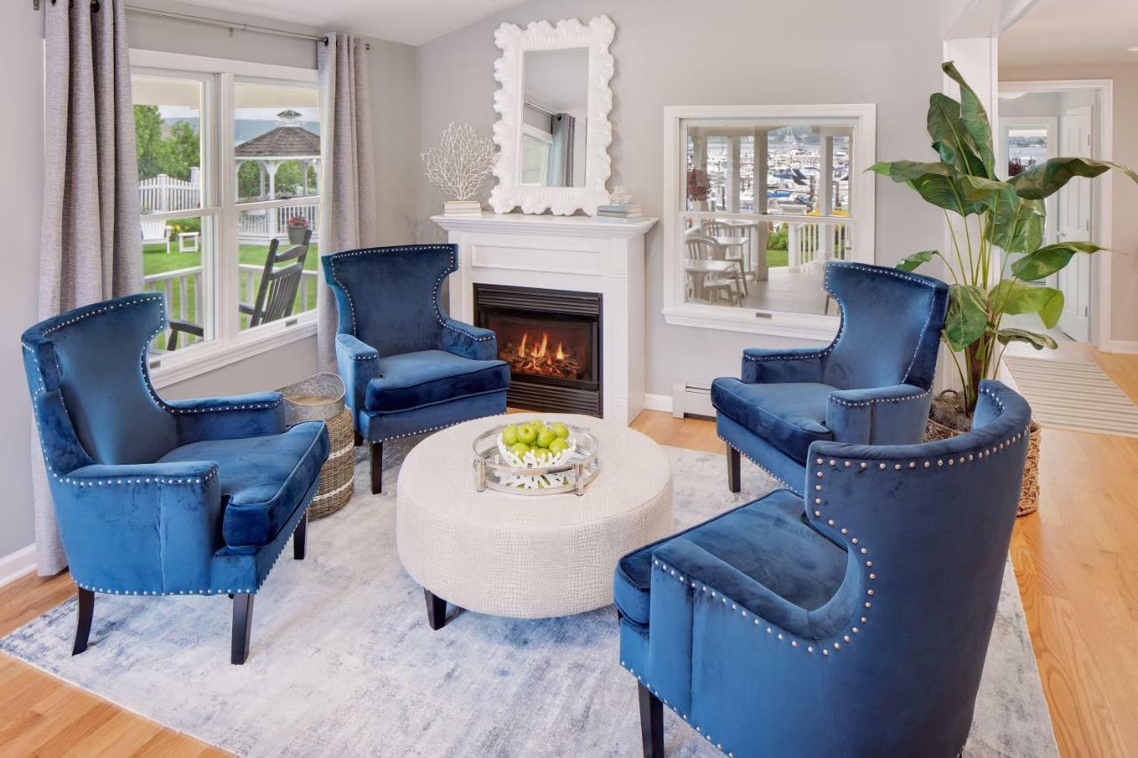 Inn At Harbor Hill Marina Niantic Bagian luar foto